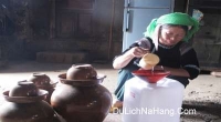 Khám phá cách trưng cất rượu ngô, đặc sản hấp dẫn của núi rừng đông bắc